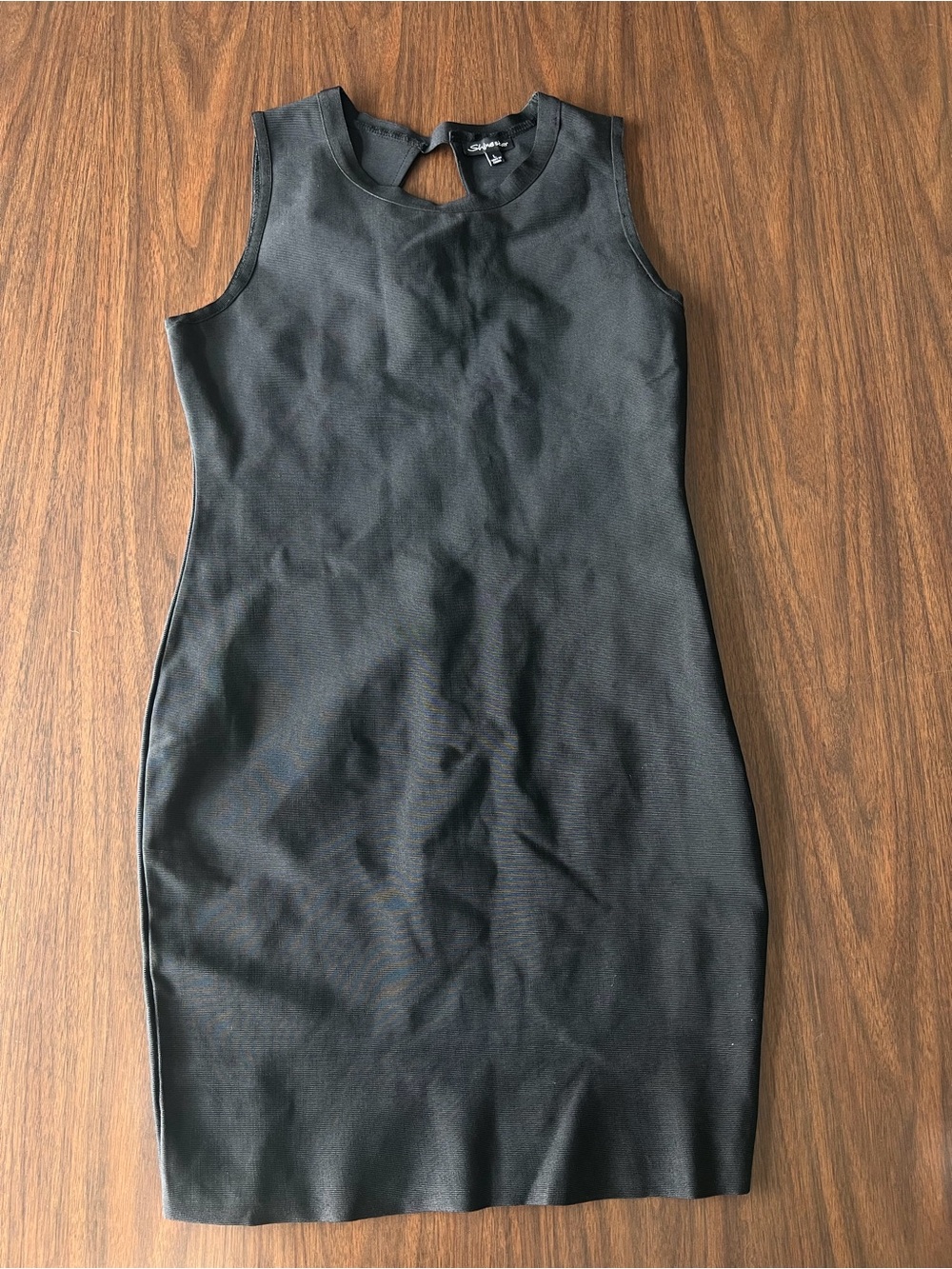 Shinestar Black Sleeveless Sheath Dress